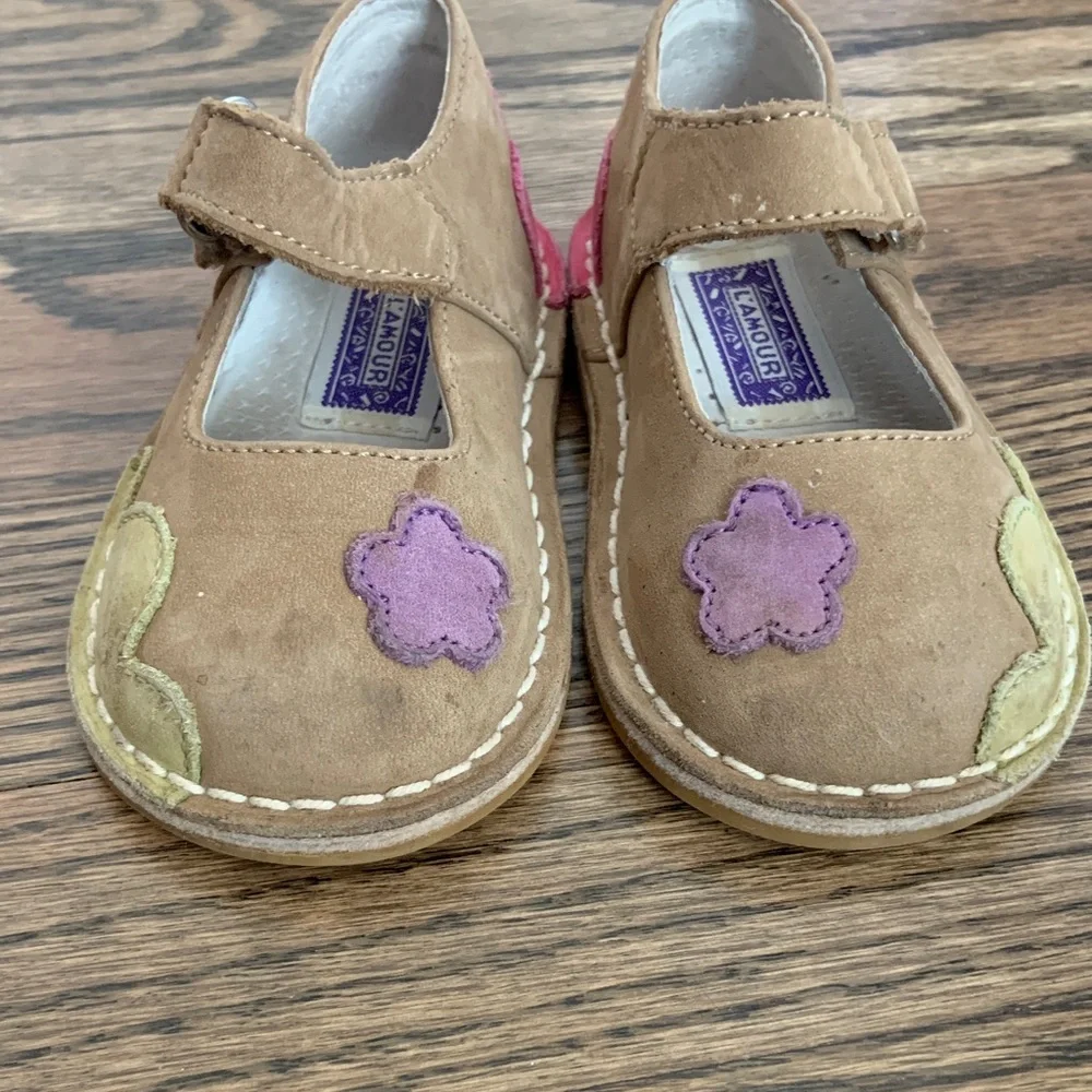L’Amour Children's Tan Suede Mary Jane Shoes with Purple & Yellow Flowers